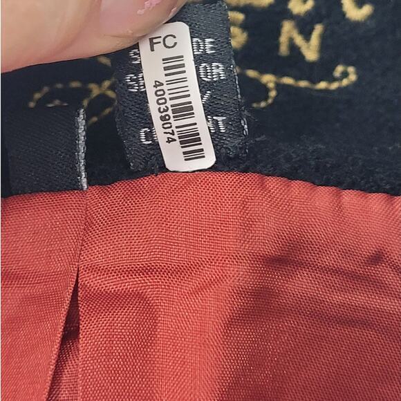 Icelandic Design Boiled Wool Swirl Embroidered Long Sleeve Zip Jacket Coat - Picture 14 of 16